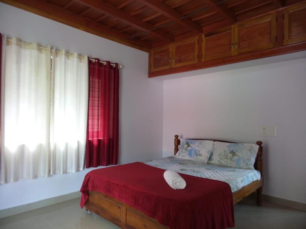 Coorg Divine Spark Home Stay Suntikoppa Zewnętrze zdjęcie